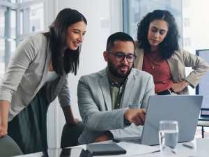 How to Use AI to Analyze Customer Buying Trends